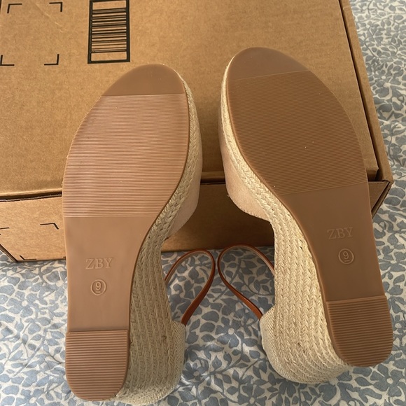 Women’s Summer espadrille - Picture 2 of 3